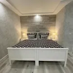 Neubauer Vermietung Apartment *