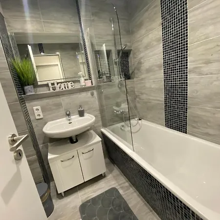 Neubauer Vermietung Lejlighed Gotha