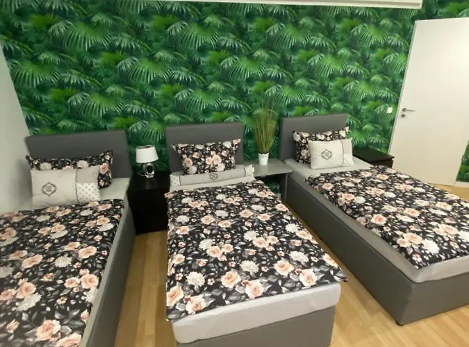 Neubauer Vermietung * Gotha