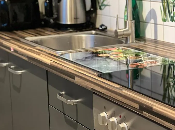 Neubauer Vermietung *